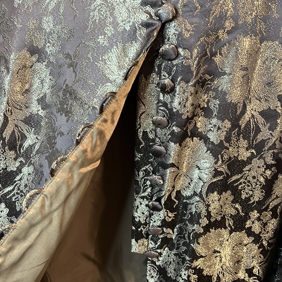 Carmen Marc Valvo Women Formal Top Jacket w gold design - Picture 4 of 15